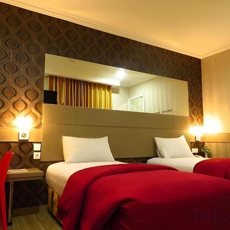 โฮเต็ล เมนารา เล็กซัส Hotel เมดาน ภายนอก รูปภาพ