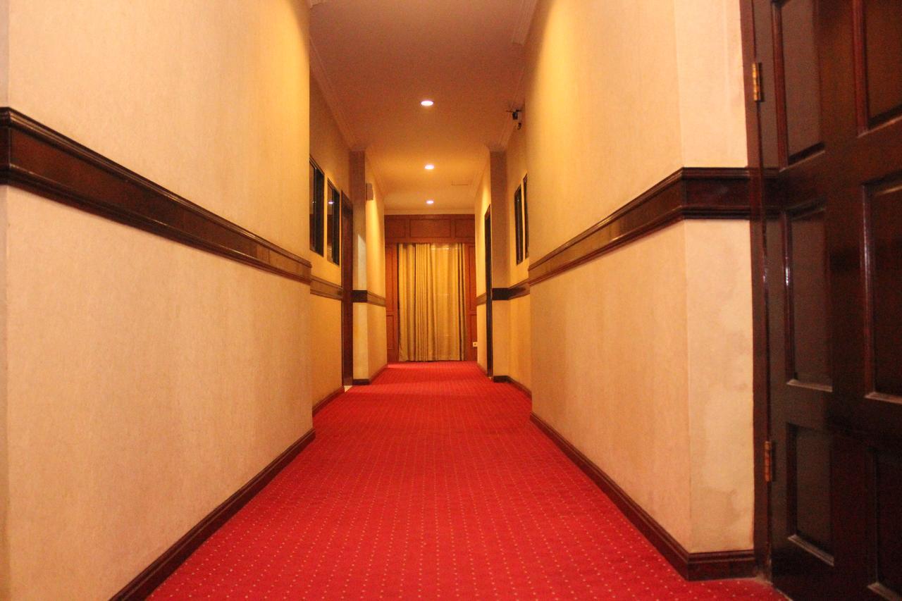 โฮเต็ล เมนารา เล็กซัส Hotel เมดาน ภายนอก รูปภาพ